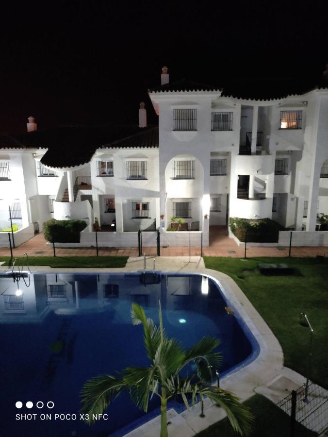 Apartamento Vacacional Maximo 4 Personas نوفو سانكتي بيتري المظهر الخارجي الصورة